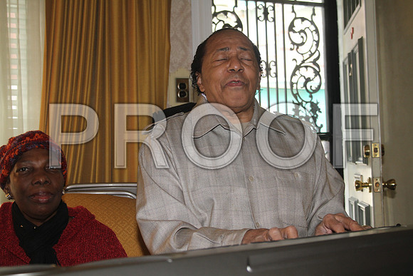 Mrs. Minnie High,  Philadelphia  100th Birthday 02092013 (121)