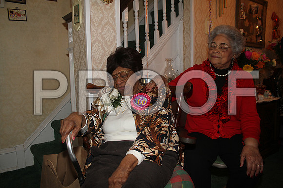 Mrs. Minnie High,  Philadelphia  100th Birthday 02092013 (124)