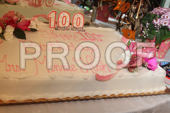 Mrs. Minnie High,  Philadelphia  100th Birthday 02092013 (127)