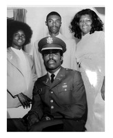 IMG_2776 (1).ARCHIE ELAM KTIP LAURA PHOTOS 2152214377
