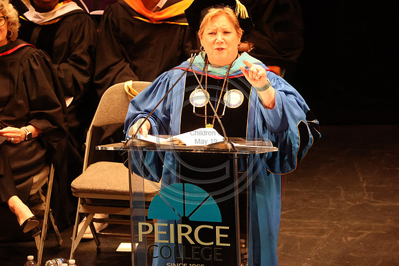 LEET6684.   Peirce College Class 2024  0607  Laura Elam mylifeourlifestory@gmail.com