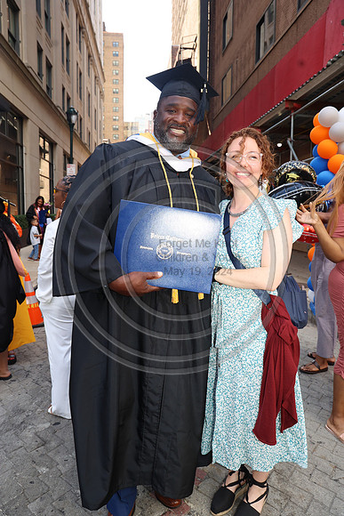 LEET6957.   Peirce College Class 2024  0607  Laura Elam mylifeourlifestory@gmail.com