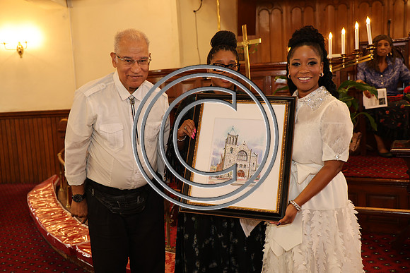 PHSL0191.The Hour of Power Worship Service Celebrating Black Excellence 1776 0823 2026 ktiplaura