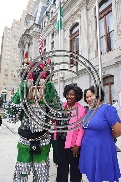 PHSL0163. Nigerian Flag-raising Ceremony at City Hall for Funtimes Magazine October 1, 2026 ktiplaura