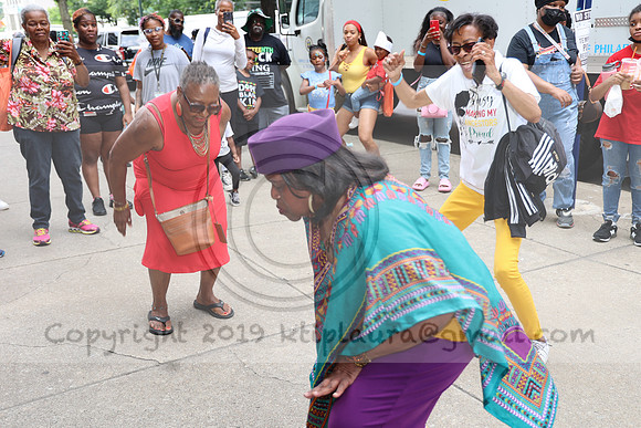 3I7A6594.  African American Museum in Philadelphia Juneteenth 2023   ktiplaura@gmail.com