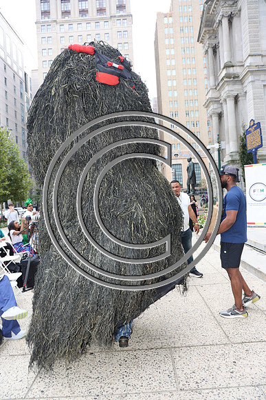 PHSL0133. Nigerian Flag-raising Ceremony at City Hall for Funtimes Magazine October 1, 2026 ktiplaura