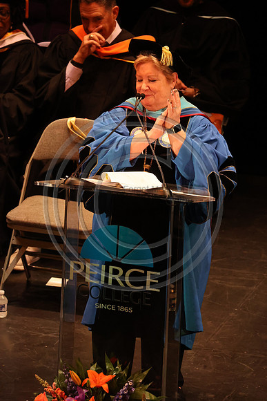 LEET6686.   Peirce College Class 2024  0607  Laura Elam mylifeourlifestory@gmail.com
