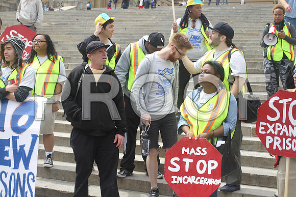 DECARCERATE PA- MAY 25 2013   KICK OFF RALLY AT LOVE PARK  (256)