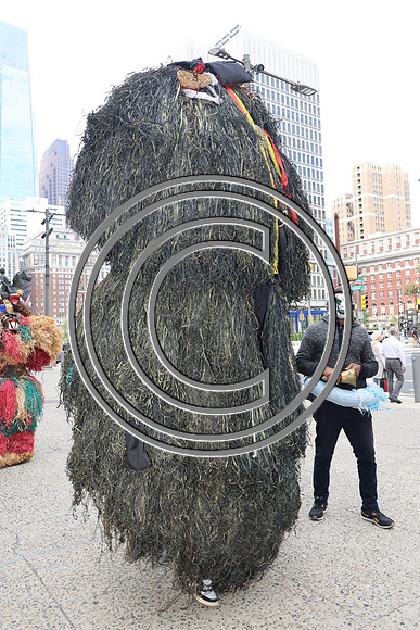 PHSL0060. Nigerian Flag-raising Ceremony at City Hall for Funtimes Magazine October 1, 2026 ktiplaura