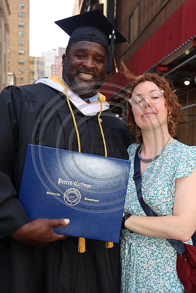 LEET6958.   Peirce College Class 2024  0607  Laura Elam mylifeourlifestory@gmail.com