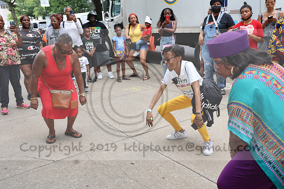 3I7A6591.  African American Museum in Philadelphia Juneteenth 2023   ktiplaura@gmail.com