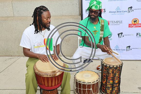 PHSL0030. Nigerian Flag-raising Ceremony at City Hall for Funtimes Magazine October 1, 2026 ktiplaura