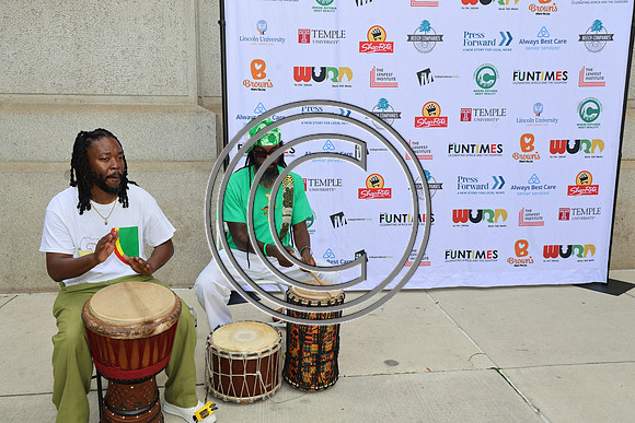 PHSL0032. Nigerian Flag-raising Ceremony at City Hall for Funtimes Magazine October 1, 2026 ktiplaura
