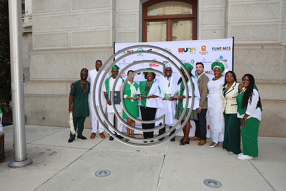 PHSL0333. Nigerian Flag-raising Ceremony at City Hall for Funtimes Magazine October 1, 2026 ktiplaura