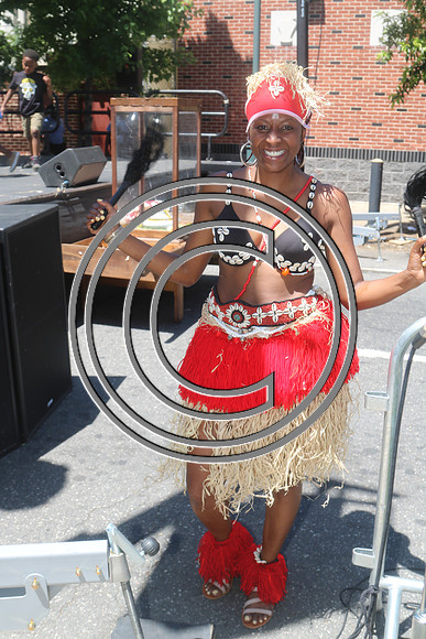 ODUNDE  SUNDAY, JUNE 12th 2016  KEEP TIME IN PLACE WITH LAURA (126)