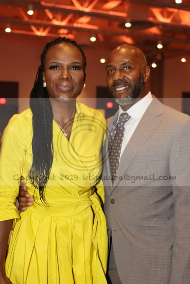 6th Annual WDAS Women of Excellence  April 9, 2022  KTIP Laura IMG_5339