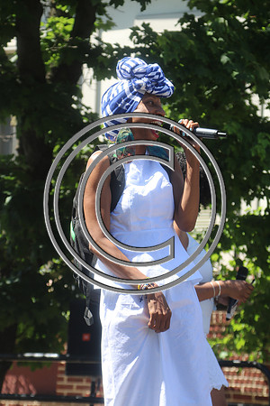 ODUNDE  SUNDAY, JUNE 12th 2016  KEEP TIME IN PLACE WITH LAURA (288)