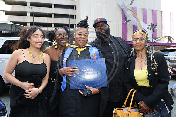 LEET6942.   Peirce College Class 2024  0607  Laura Elam mylifeourlifestory@gmail.com