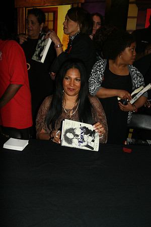 PAM GRIER  FOXY BROWN (177)