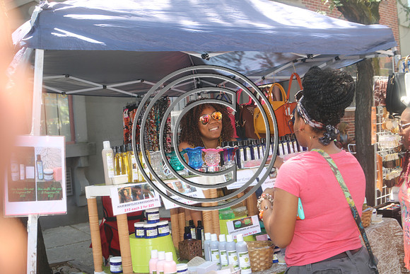 ODUNDE  SUNDAY, JUNE 12th 2016  KEEP TIME IN PLACE WITH LAURA (68)