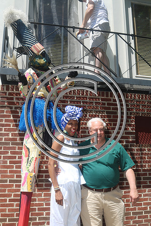 ODUNDE  SUNDAY, JUNE 12th 2016  KEEP TIME IN PLACE WITH LAURA (195)