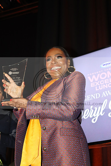 6th Annual WDAS Women of Excellence  April 9, 2022  KTIP Laura IMG_5325