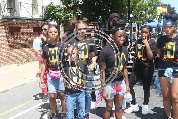 ODUNDE  SUNDAY, JUNE 12th 2016  KEEP TIME IN PLACE WITH LAURA (134)