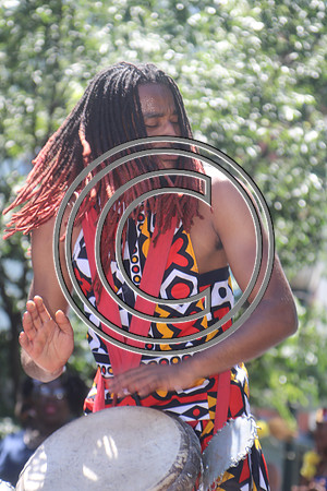 ODUNDE  SUNDAY, JUNE 12th 2016  KEEP TIME IN PLACE WITH LAURA (206)