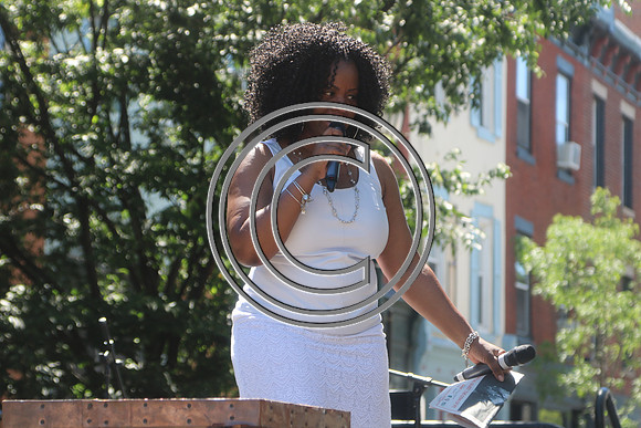 ODUNDE  SUNDAY, JUNE 12th 2016  KEEP TIME IN PLACE WITH LAURA (294)
