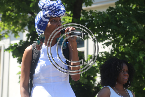ODUNDE  SUNDAY, JUNE 12th 2016  KEEP TIME IN PLACE WITH LAURA (292)