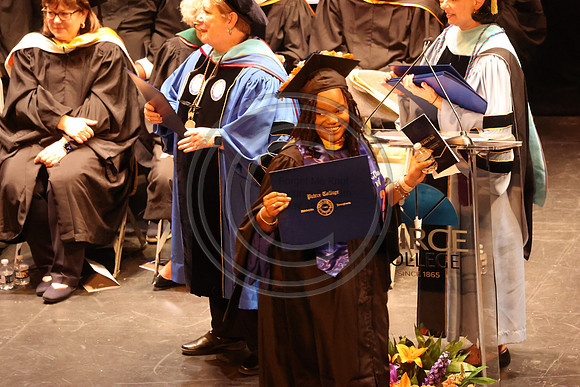 LEET6841.   Peirce College Class 2024  0607  Laura Elam mylifeourlifestory@gmail.com