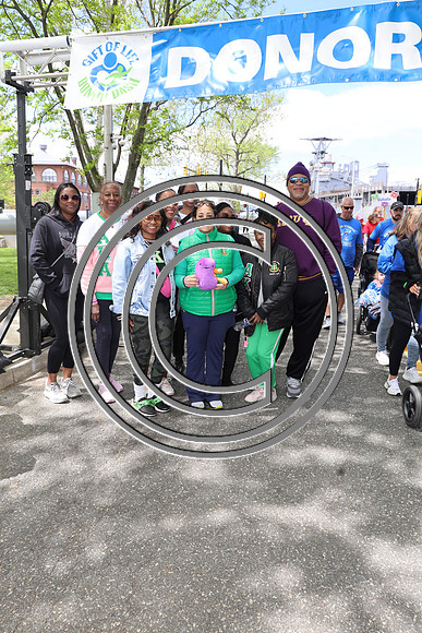 ROSS2415 DONOR DASH PHILA 04272025 KTIPLAURA