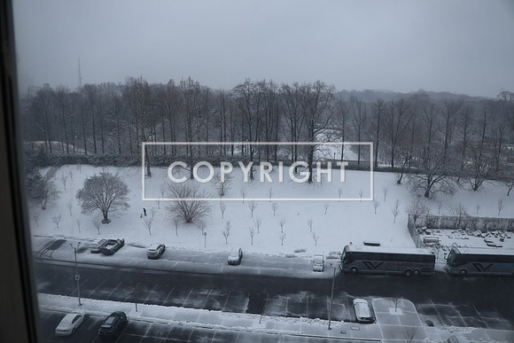 EG256996 2025 NEW YORK KTIPLAURA