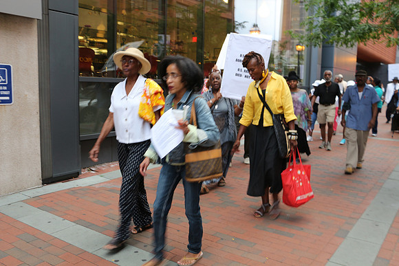Raised in Philly Tomorrow, mourn that human beings were bought, sold and owned in Center City Philadelphia. 08202014 PHOTOS BY  LAURA ELAM (147)