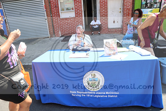 3I7A1770.  b  Community Family Day highlights mental health awareness  for communities of color in West Philadelphia 08 26 2023