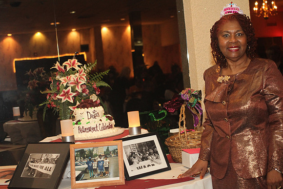 DeLois E. Corbitt  12072013 (351)