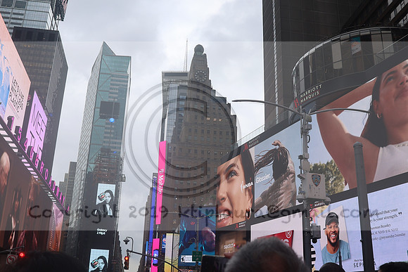 3I7A2259   New York August 2023  Laura Elam take time out