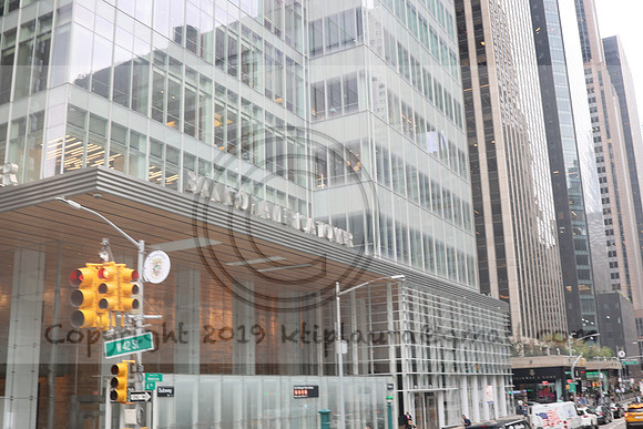 3I7A2287   New York August 2023  Laura Elam take time out