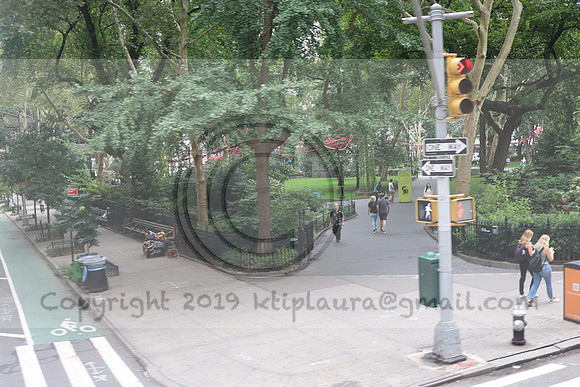 3I7A2317   New York August 2023  Laura Elam take time out