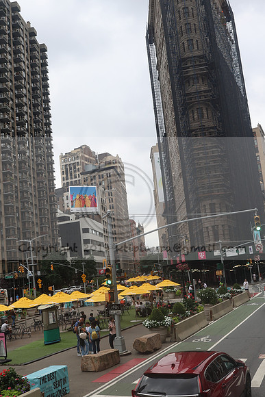 3I7A2321   New York August 2023  Laura Elam take time out