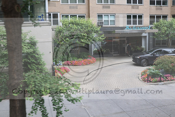 3I7A2346   New York August 2023  Laura Elam take time out