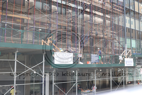 3I7A2399   New York August 2023  Laura Elam take time out