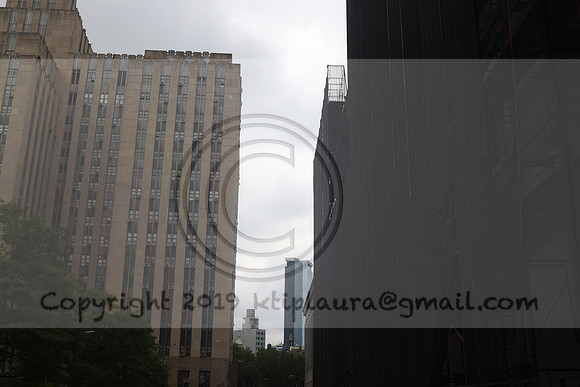 3I7A2407   New York August 2023  Laura Elam take time out