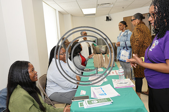 FUN90030 FUNTIMES 032925 WOMEN KNOW YOUR NUMBERS HEALTH & WELLNESS KTIPLAURA