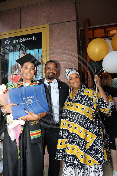 LEET6914.   Peirce College Class 2024  0607  Laura Elam mylifeourlifestory@gmail.com