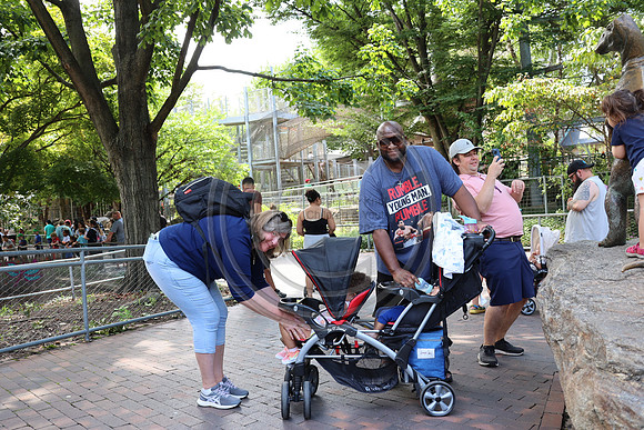 KTIN9398. Philadelphia Zoo 08112024 ktiplaura@gmail.com