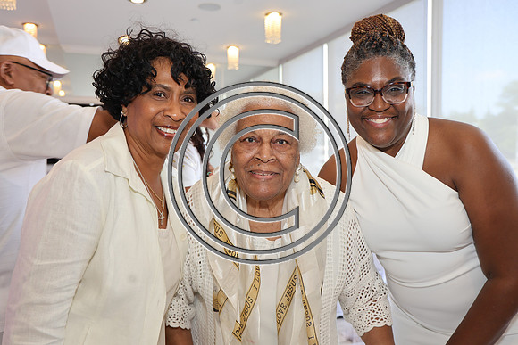 6F2A0083 Delois Corbitt 75th Birthday Party 08102025 0811. ktiplauran