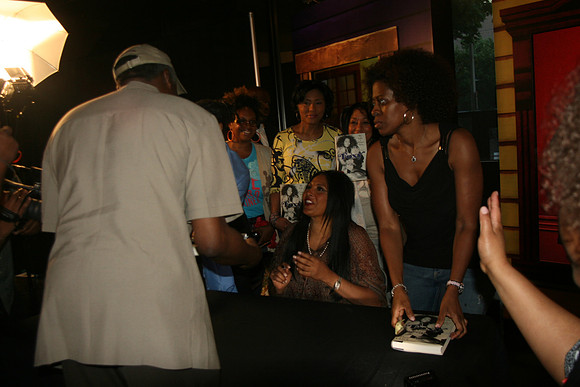 PAM GRIER  FOXY BROWN (104)