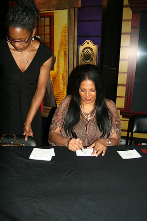 PAM GRIER  FOXY BROWN (179)