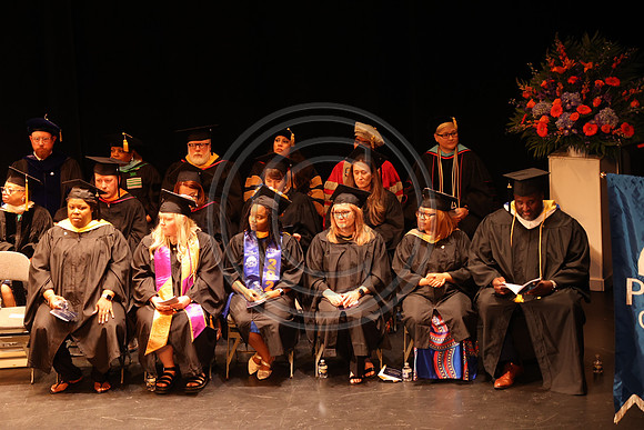 LEET6673.   Peirce College Class 2024  0607  Laura Elam mylifeourlifestory@gmail.com